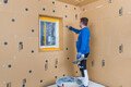 Die Holzfaserdämmplatten werden mit dem Thermotop Schraubdübel S1 short befestigt.